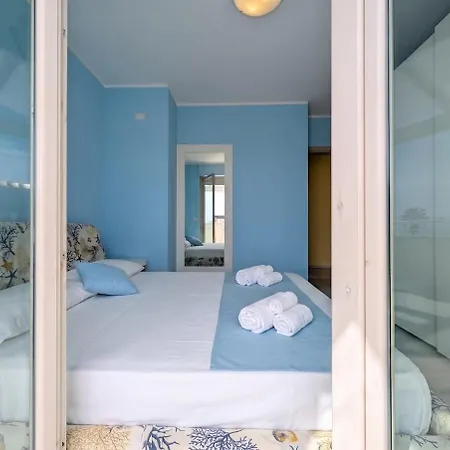 -vista Mare- Wifi Ac Terrazza E 6 Posti Διαμέρισμα