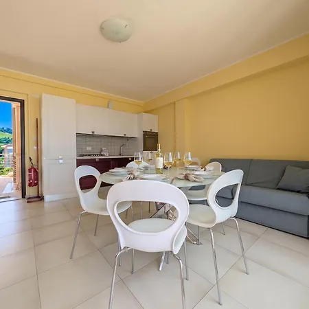 -vista Mare- Wifi Ac Terrazza E 6 Posti Διαμέρισμα Lido di Fermo